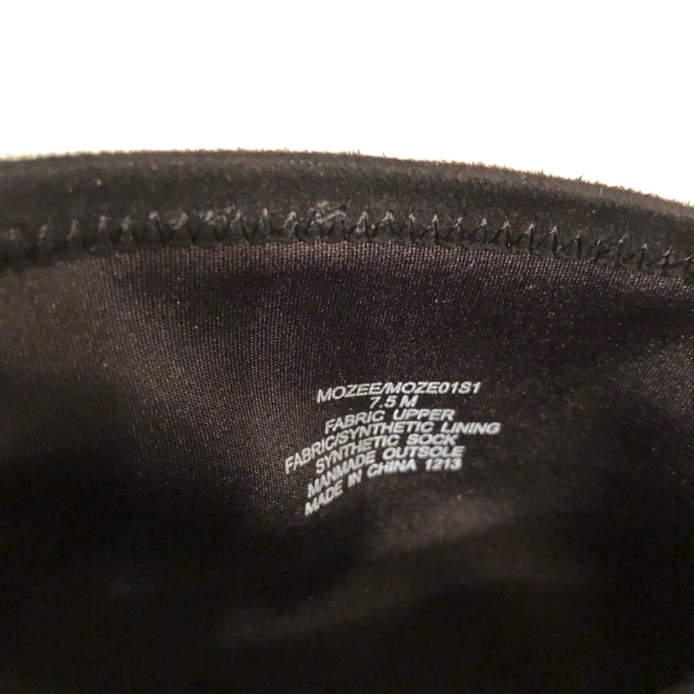 🆕 Steve Madden Rose Embroidered Boots - Picture 4 of 8